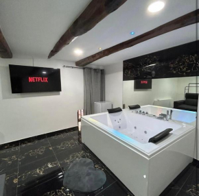 Valentino luxury suites
